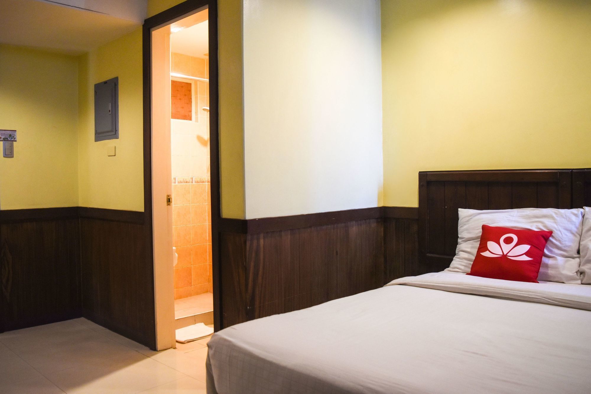 Zen Rooms Roxas Avenue Davao Exterior photo