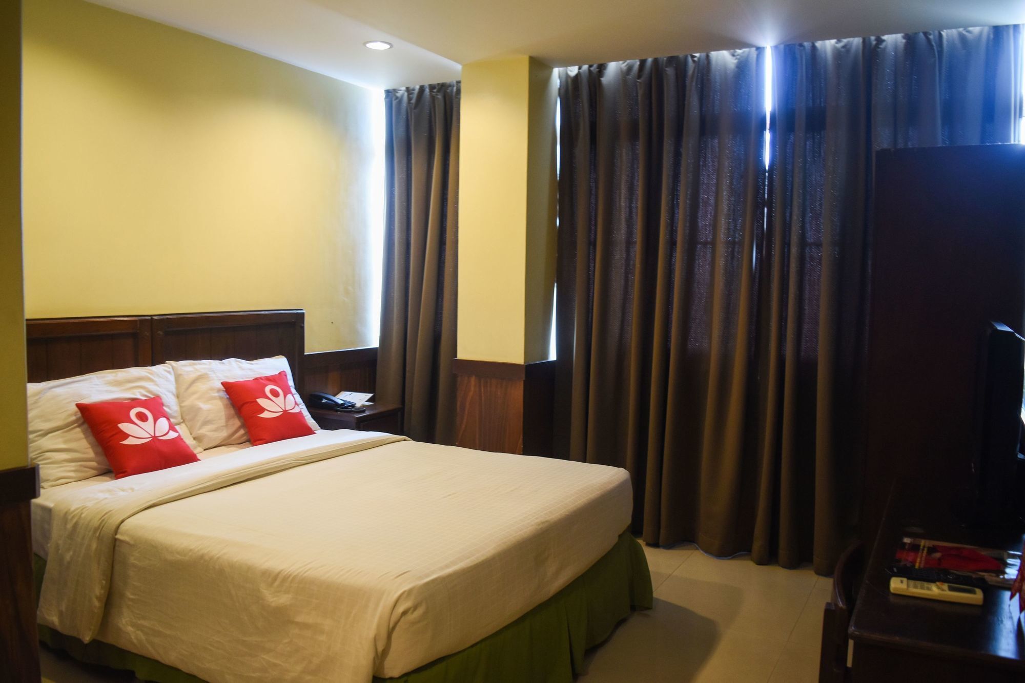 Zen Rooms Roxas Avenue Davao Exterior photo