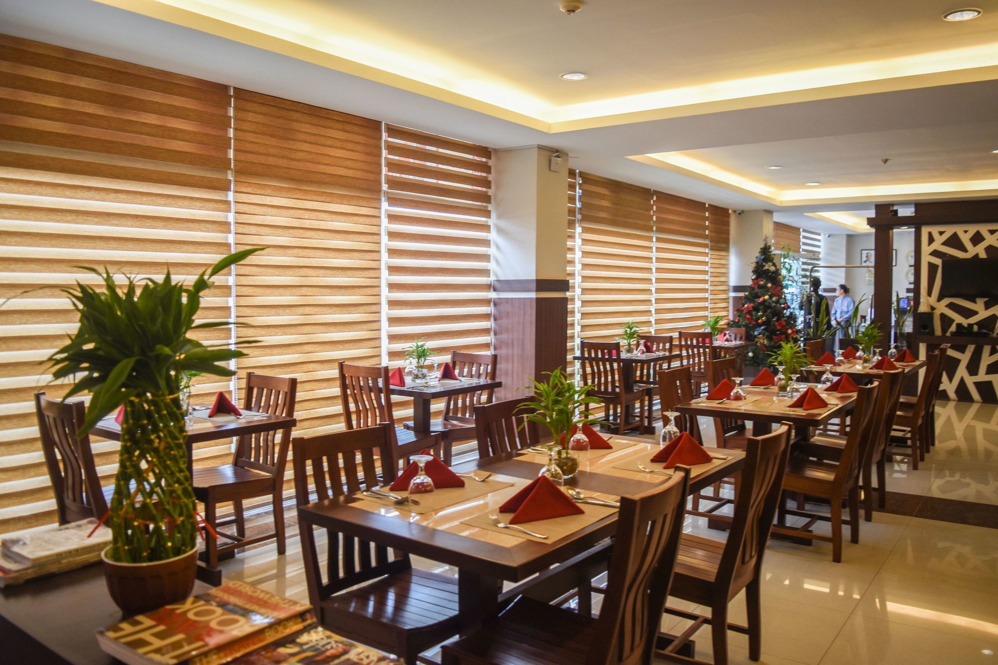 Zen Rooms Roxas Avenue Davao Exterior photo